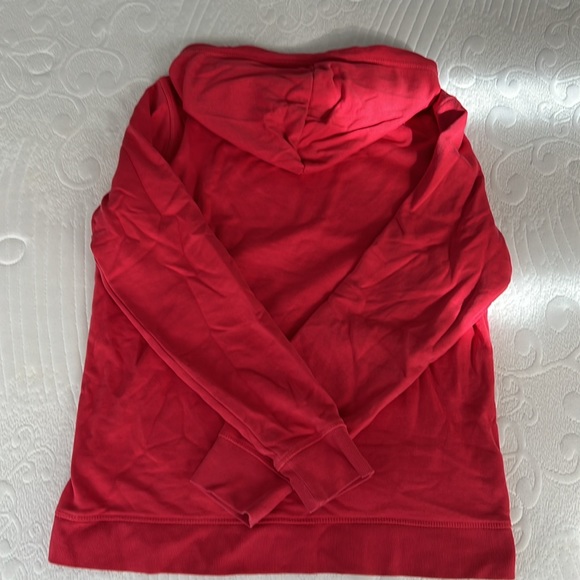 Penguin red men’s med hoodie - Picture 4 of 4